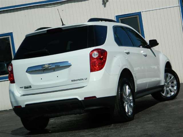 2011 Chevrolet Equinox AWD LT 4dr SUV w/2LT